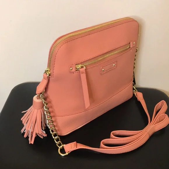 No Boundaries Chic Amber Crossbody Bag - Picture 2 of 5